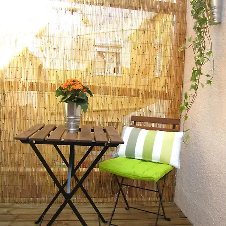 Sant'ana Restelo 1br Terrace Daire