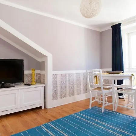 Daire Sant'ana Restelo 1br Terrace *