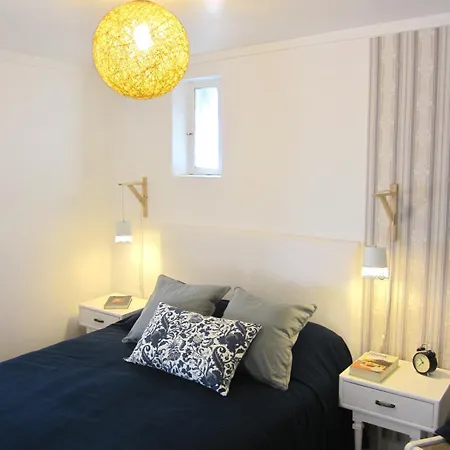 Daire Sant'ana Restelo 1br Terrace *