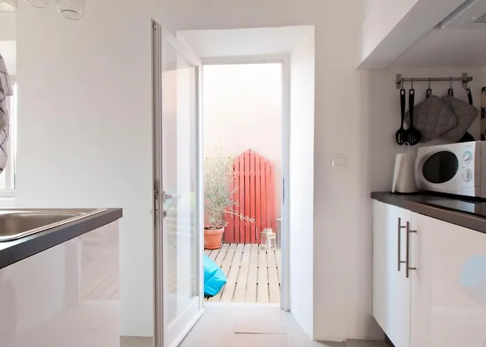 Διαμέρισμα Sant'ana Restelo 1br Terrace Lisboa