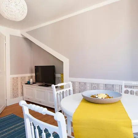 Apartamento Sant'ana Restelo 1br Terrace *